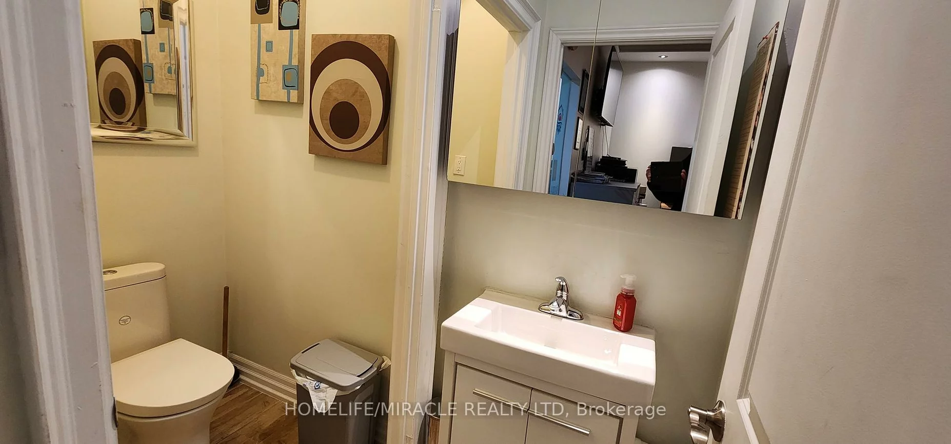 2400, Wyecroft, 1014 - QE Queen Elizabeth, Oakville