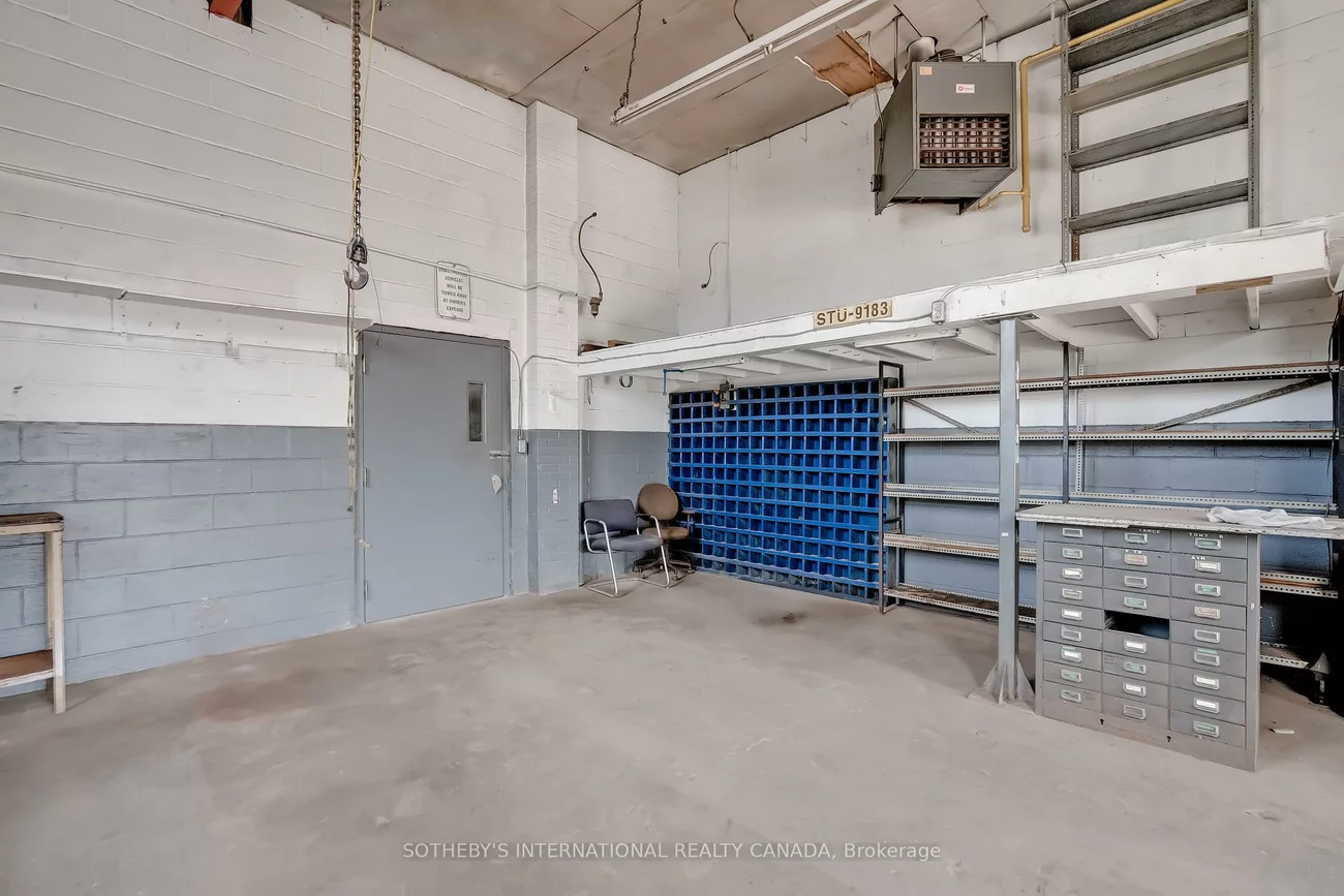 1505, Speers, 1017 - SW Southwest, Oakville