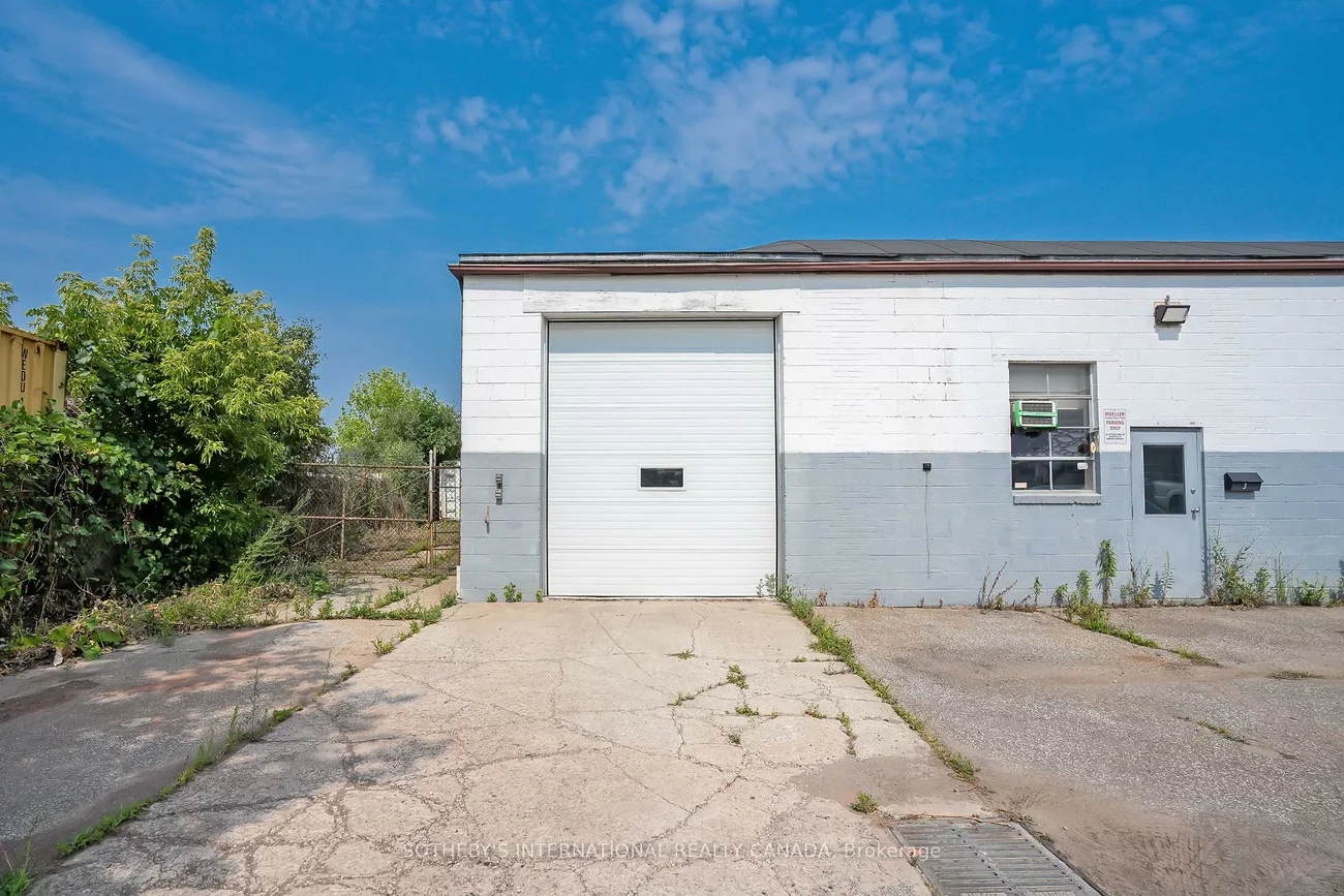 1505, Speers, 1017 - SW Southwest, Oakville