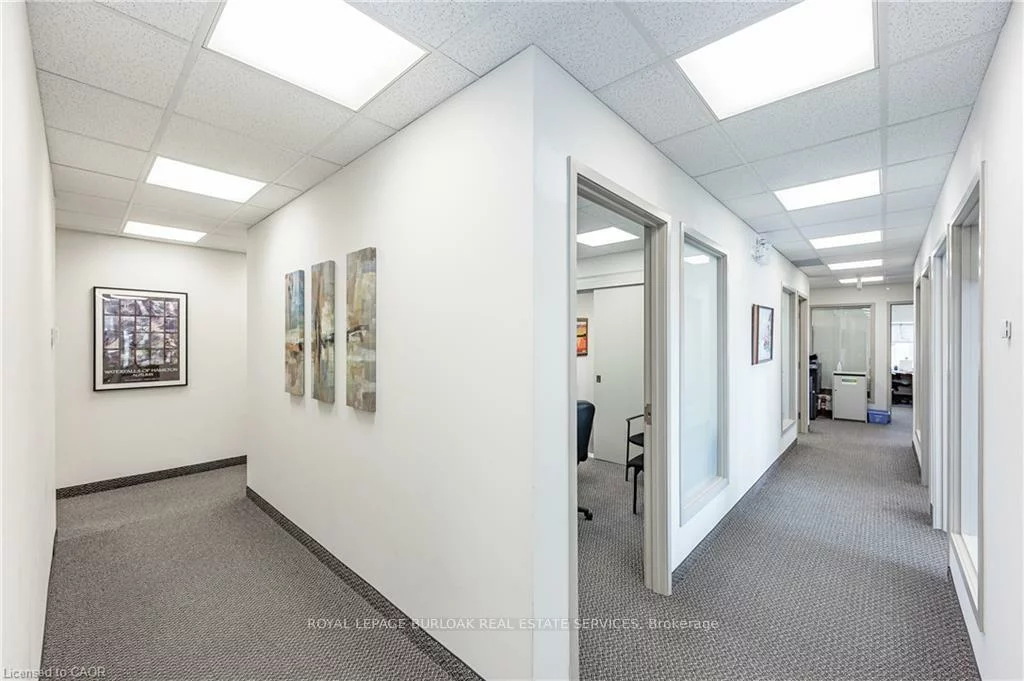 2904, South Sheridan, 1021 - WP Winston Park, Oakville