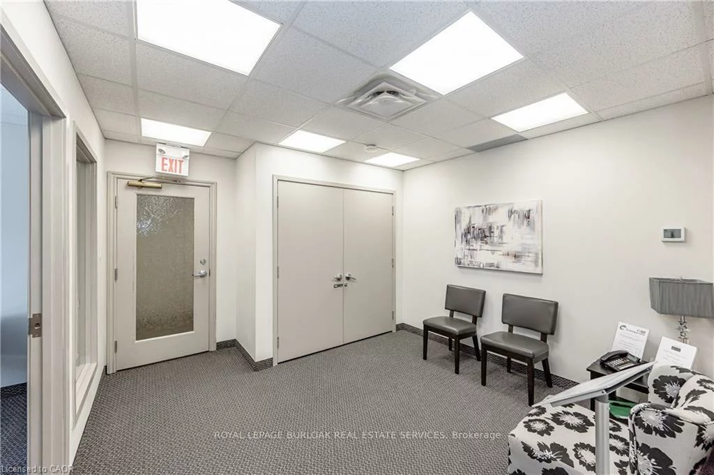 2904, South Sheridan, 1021 - WP Winston Park, Oakville
