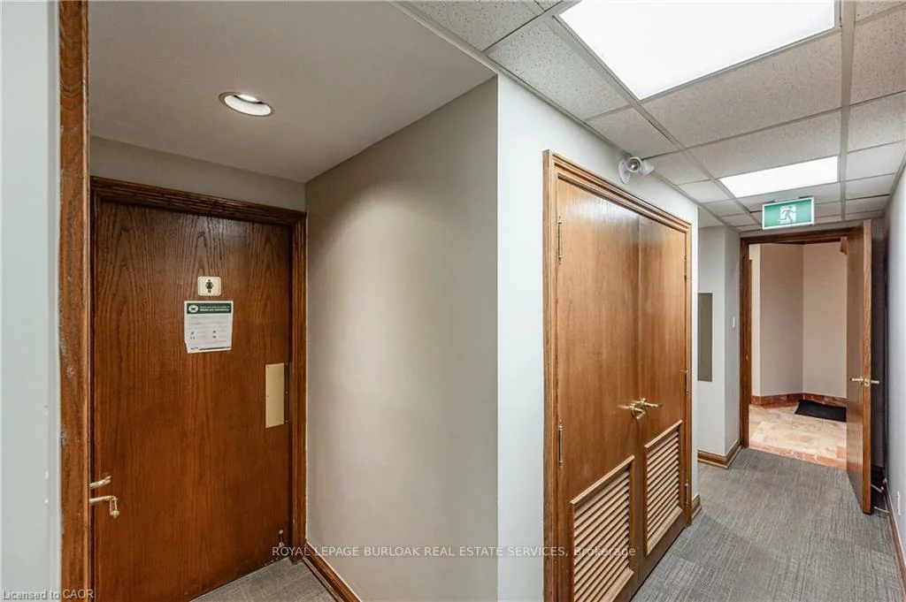 2904, South Sheridan, 1021 - WP Winston Park, Oakville