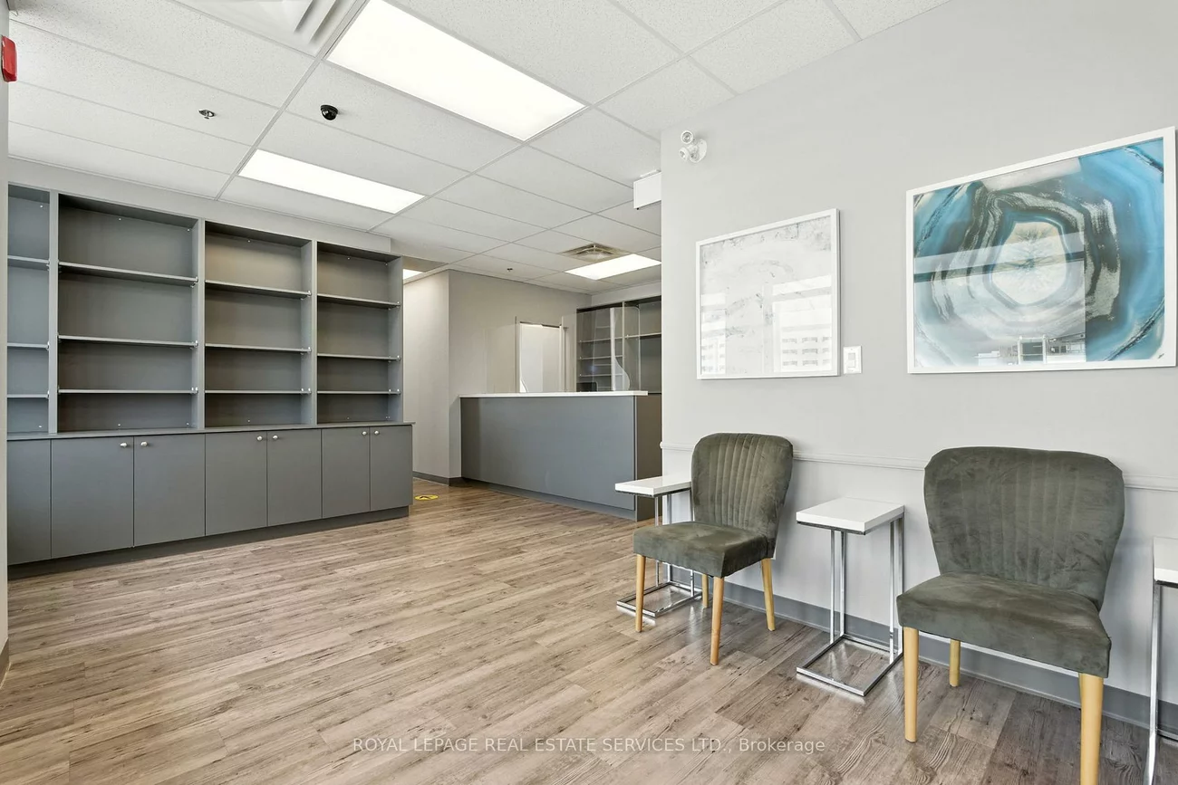 3075, Hospital, 1012 - NW Northwest, Oakville