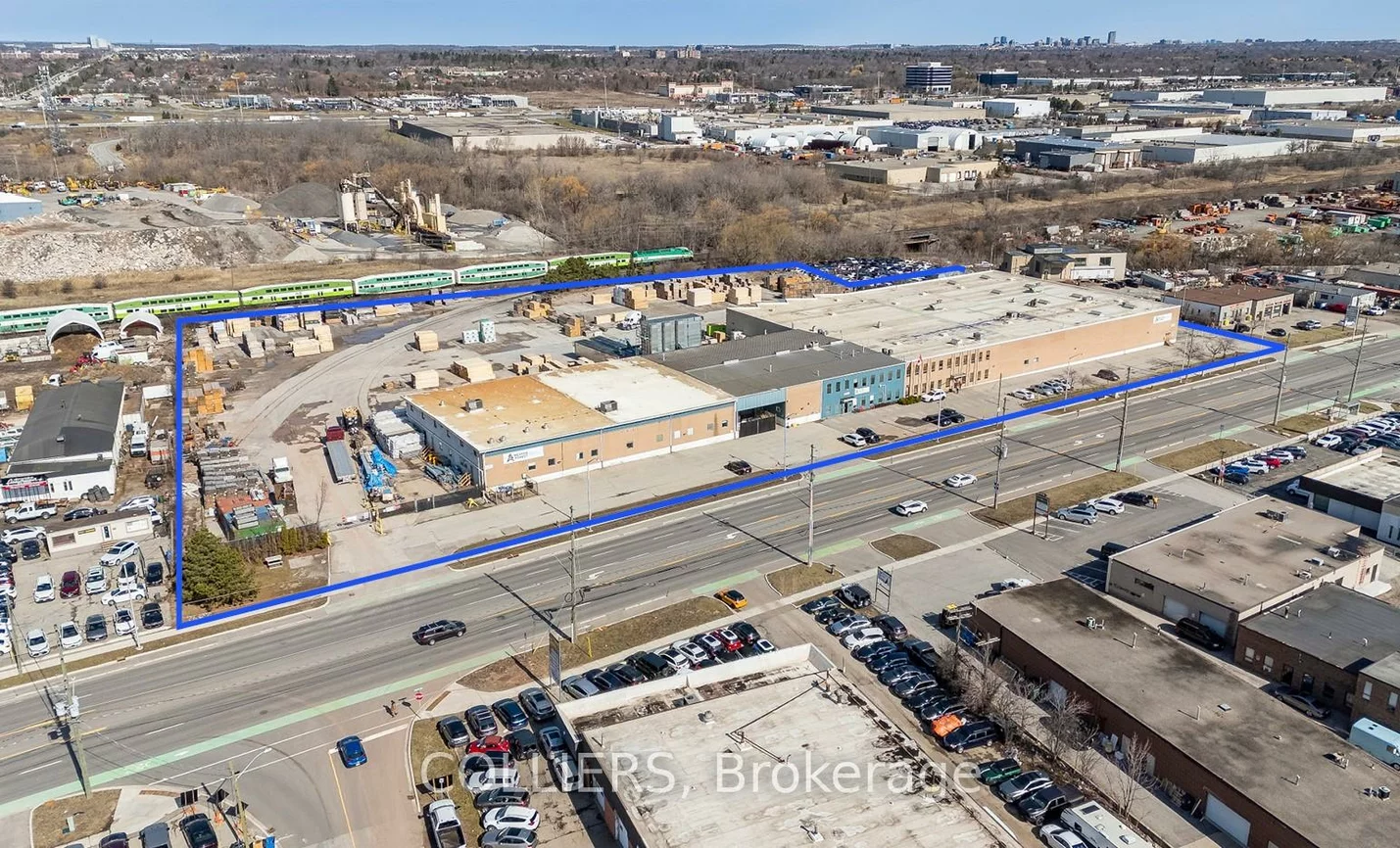 1485, Speers, 1014 - QE Queen Elizabeth, Oakville