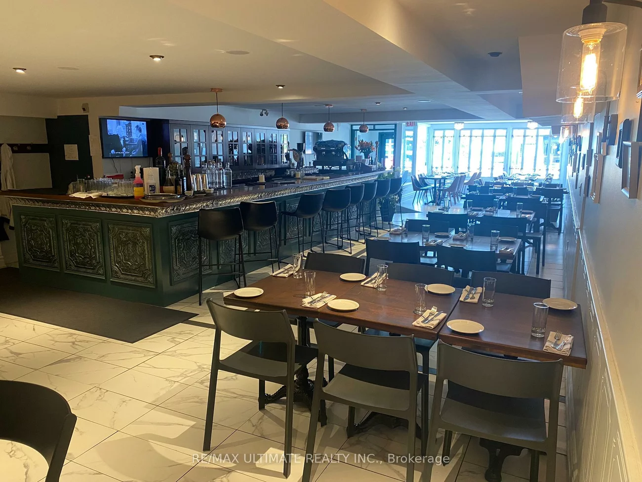 266, Lakeshore, 1013 - OO Old Oakville, Oakville