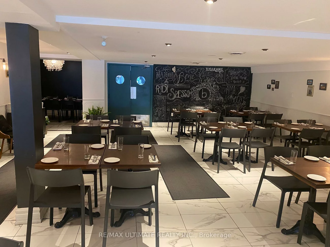 266, Lakeshore, 1013 - OO Old Oakville, Oakville