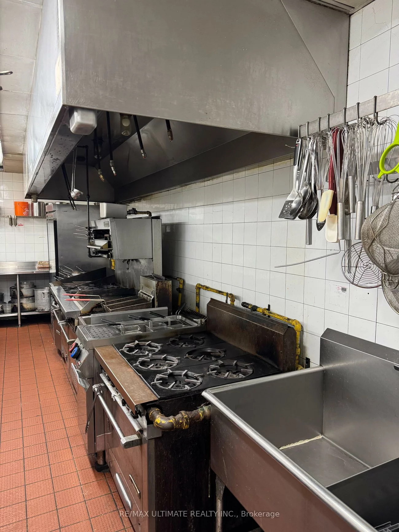 266, Lakeshore, 1013 - OO Old Oakville, Oakville