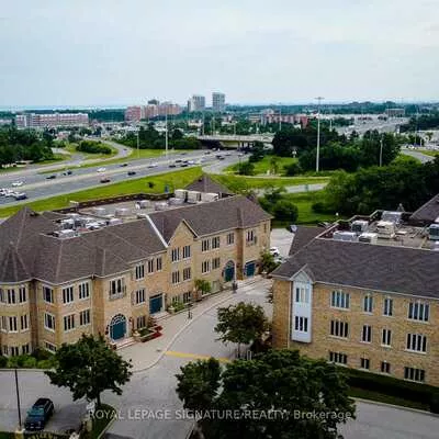 414, North Service, 1014 - QE Queen Elizabeth, Oakville