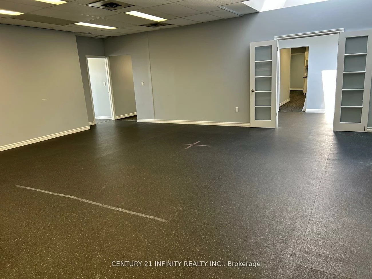 323, Kerr, 1002 - CO Central, Oakville