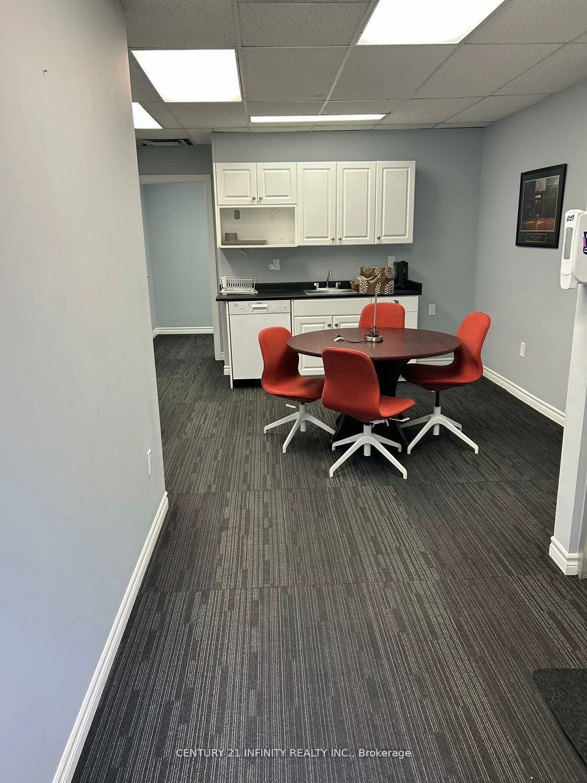 323, Kerr, 1002 - CO Central, Oakville