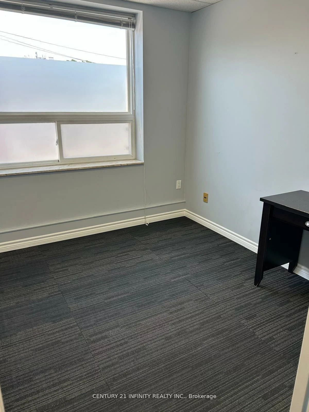 323, Kerr, 1002 - CO Central, Oakville