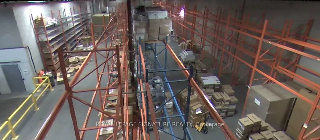 2115, South Service, 1014 - QE Queen Elizabeth, Oakville