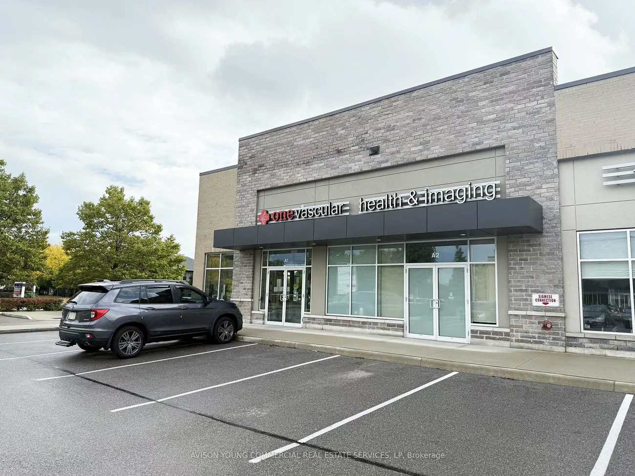 1405, Cornwall, 1014 - QE Queen Elizabeth, Oakville