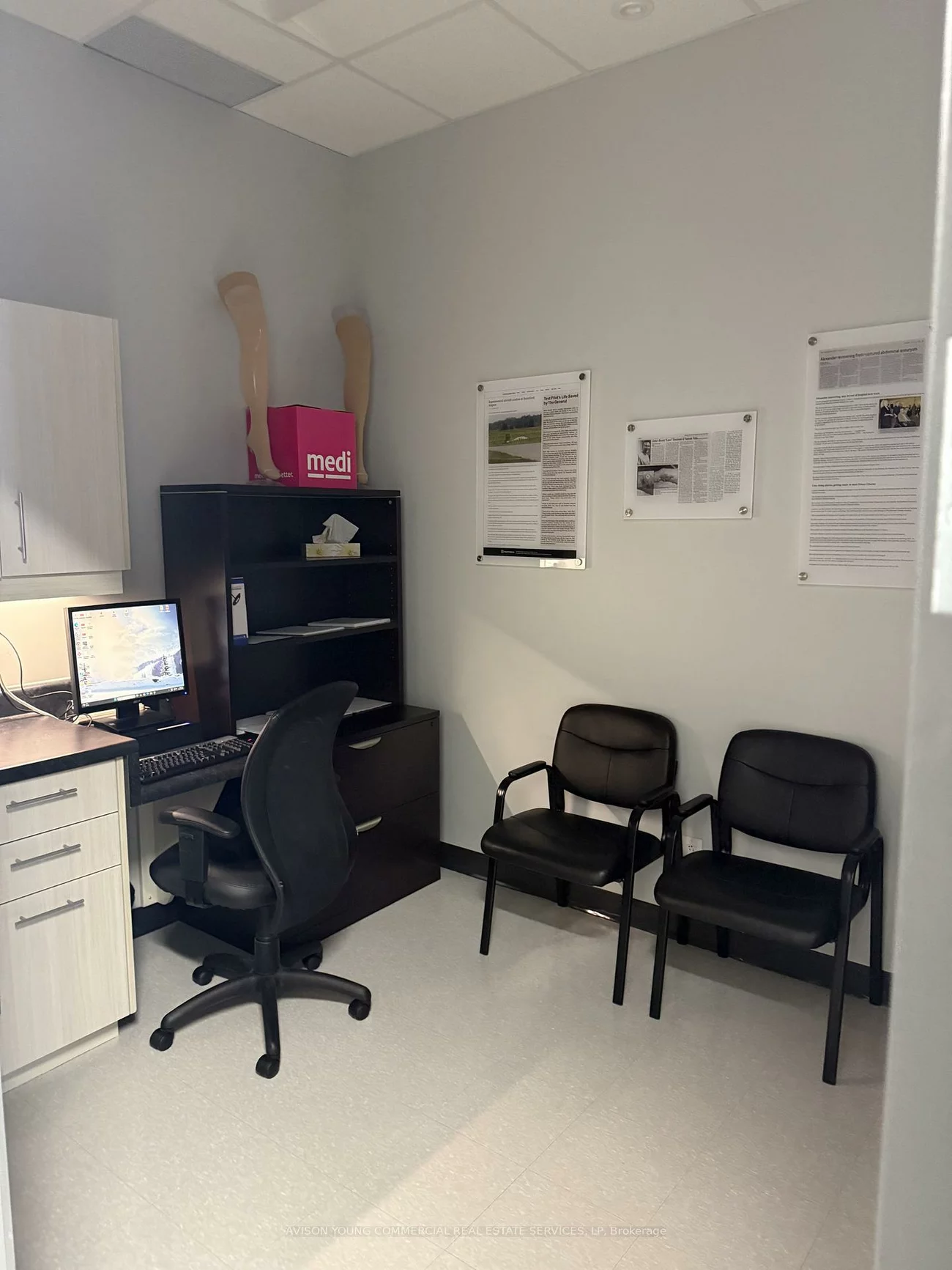 1405, Cornwall, 1014 - QE Queen Elizabeth, Oakville