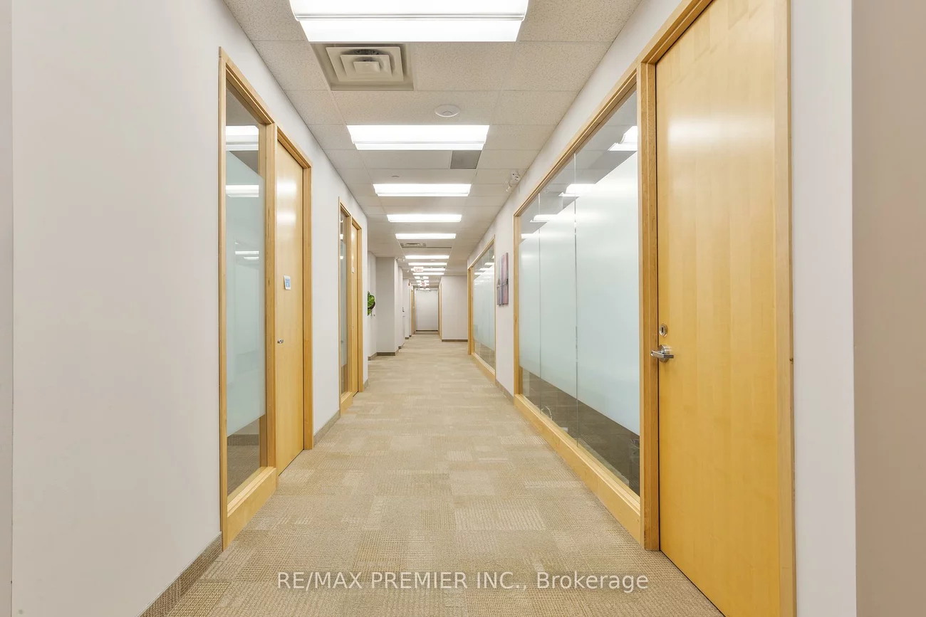 231, Oak Park, 1015 - RO River Oaks, Oakville