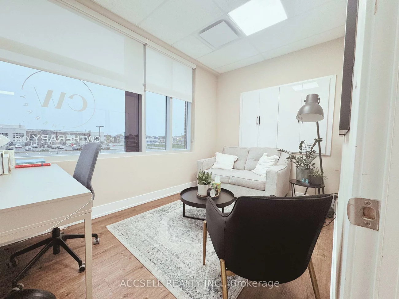 3485, Rebecca, 1014 - QE Queen Elizabeth, Oakville