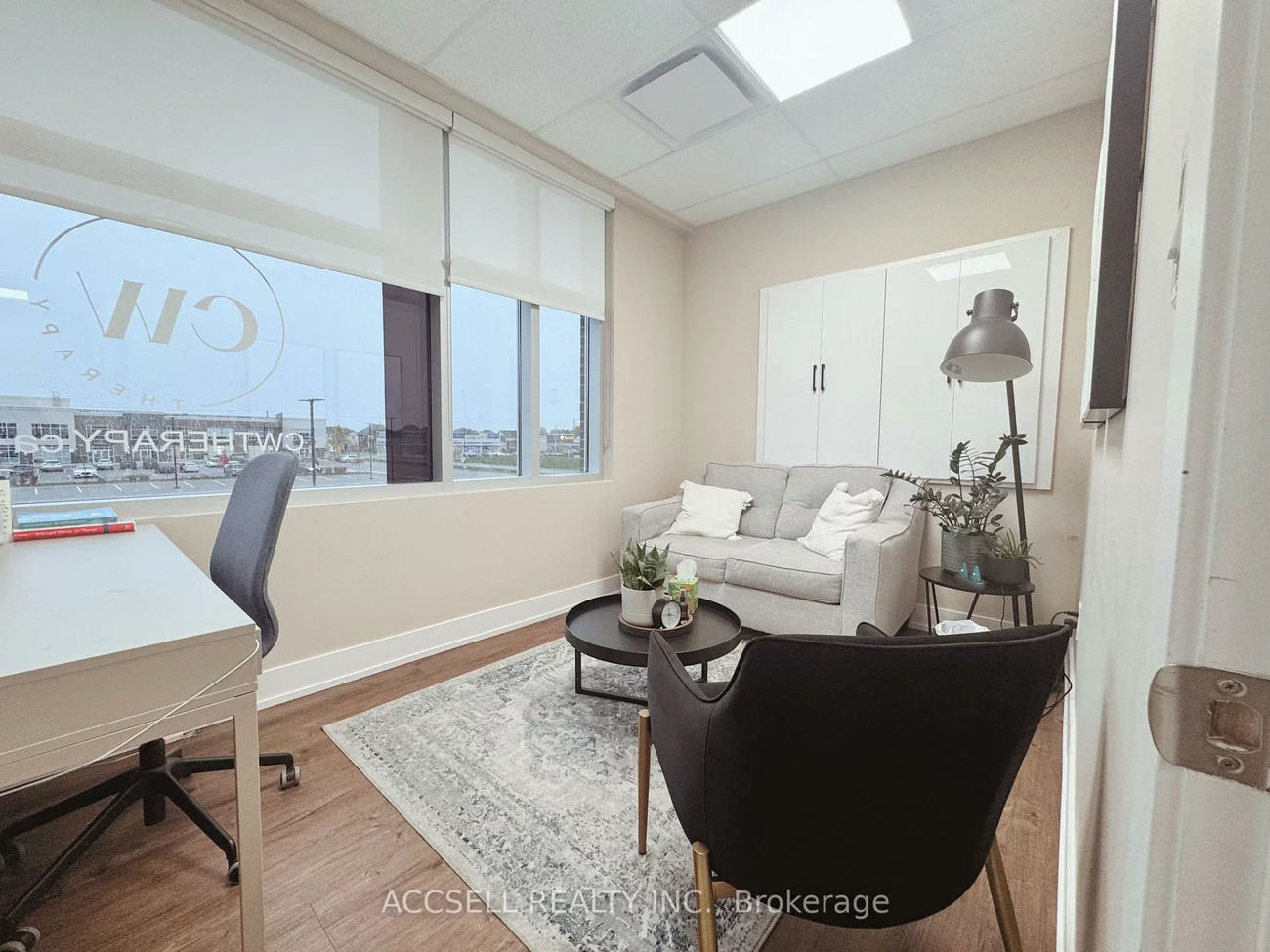 3485, Rebecca, 1014 - QE Queen Elizabeth, Oakville