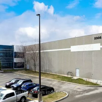 2305, Wyecroft, 1014 - QE Queen Elizabeth, Oakville