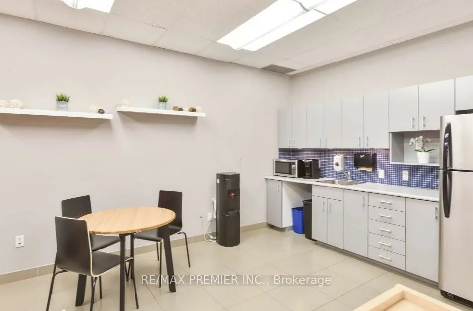 231, Oak Park, 1015 - RO River Oaks, Oakville