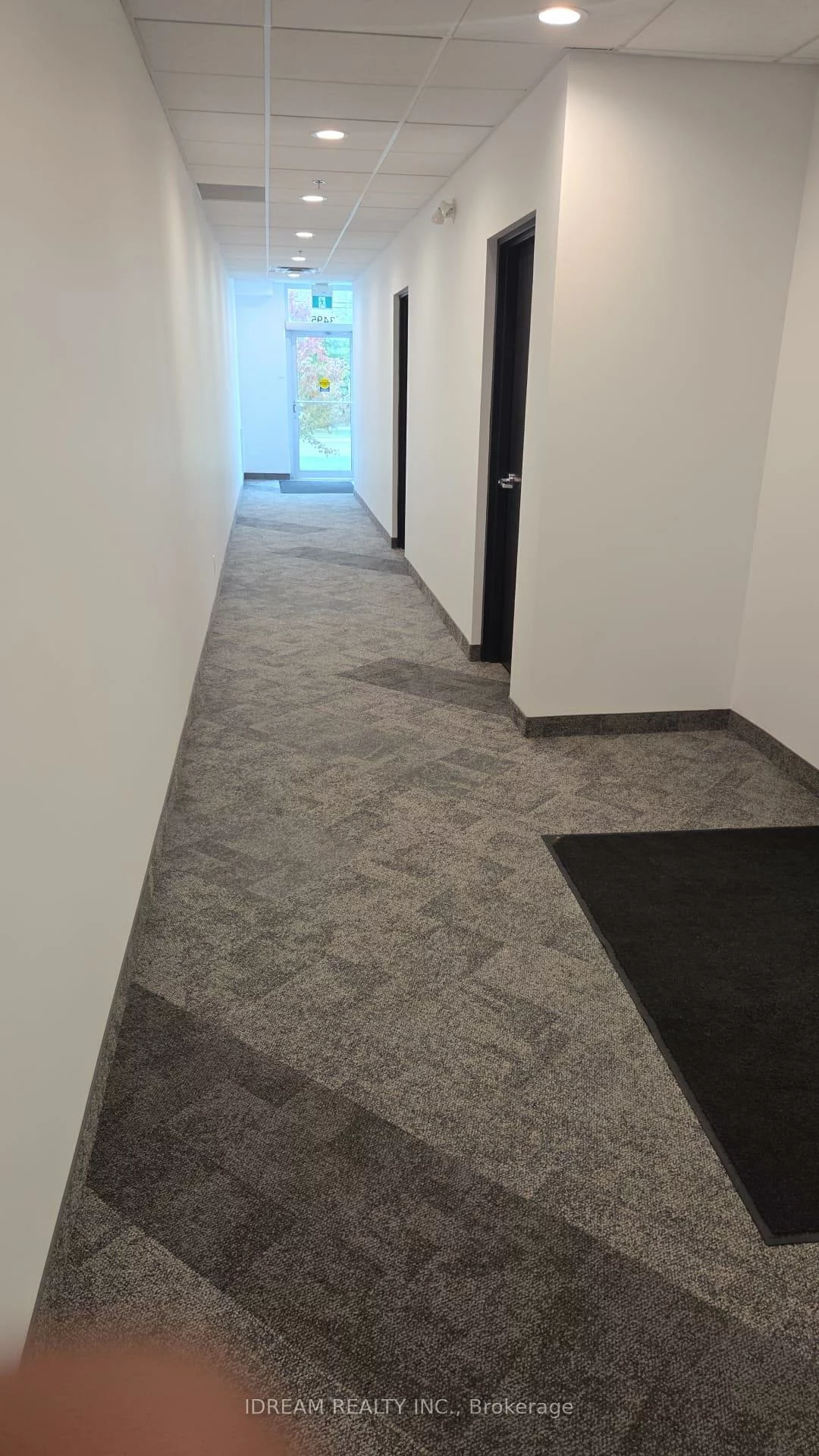 3495, Rebecca, 1014 - QE Queen Elizabeth, Oakville