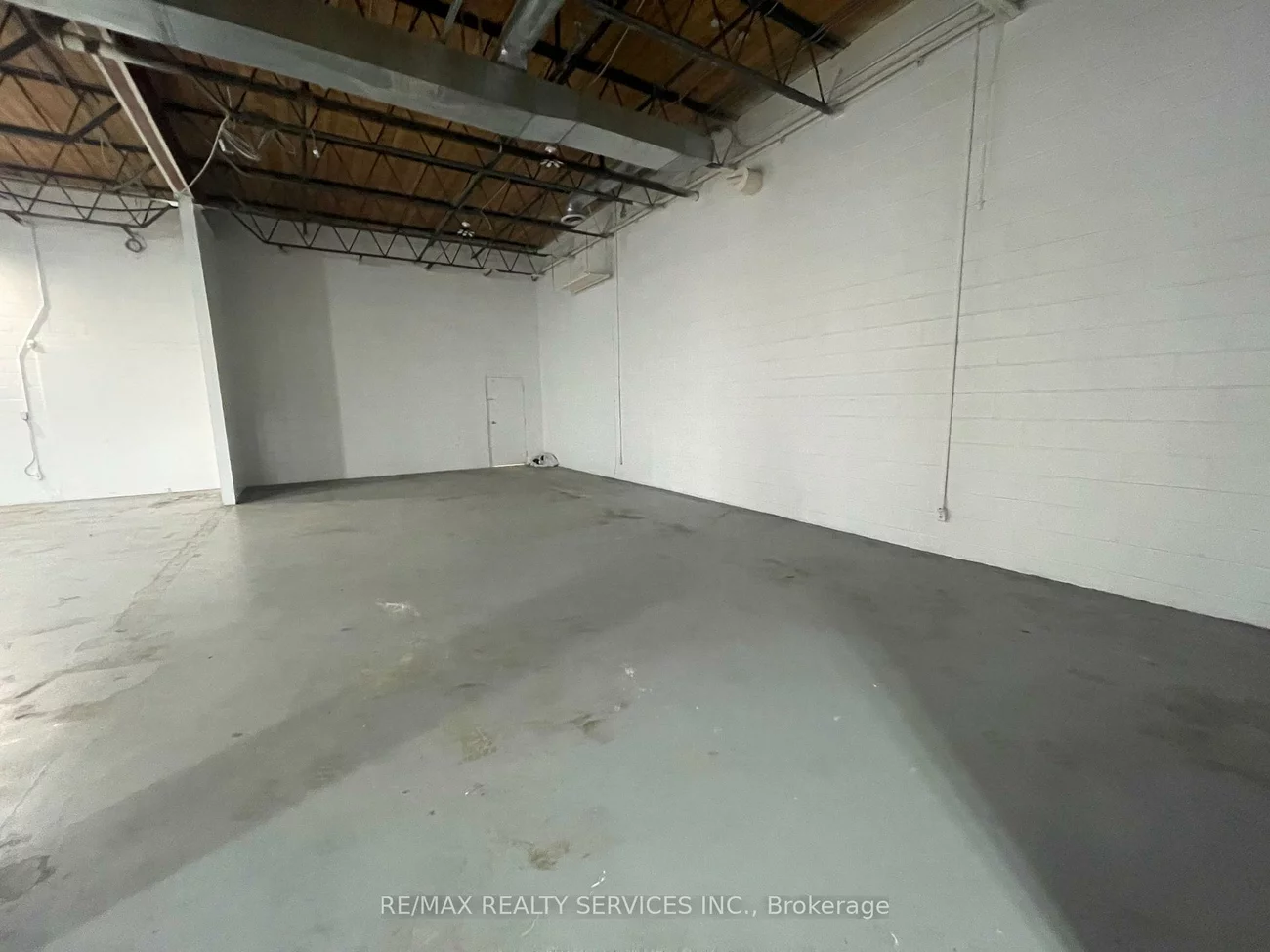 529, Speers, 1014 - QE Queen Elizabeth, Oakville