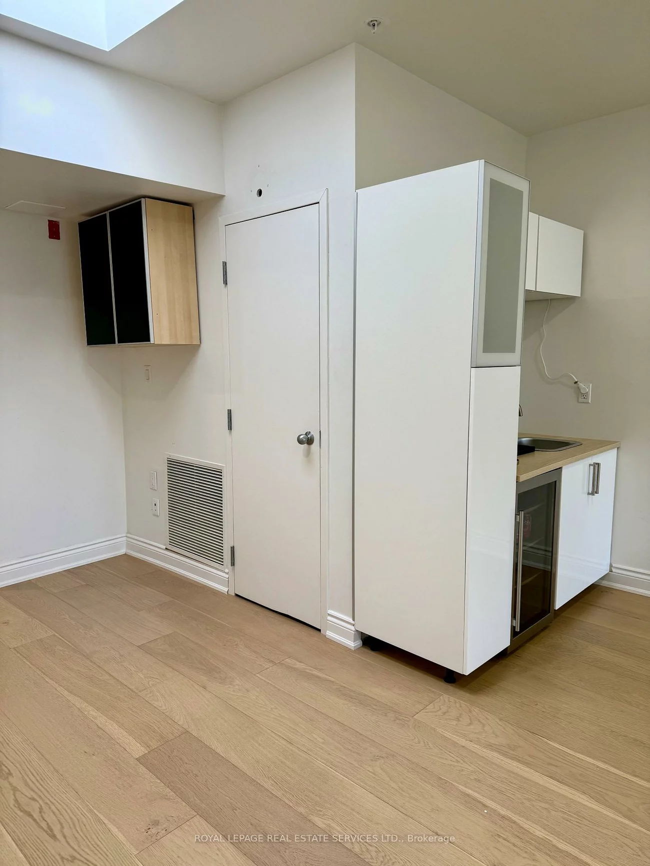 130, Thomas, 1013 - OO Old Oakville, Oakville