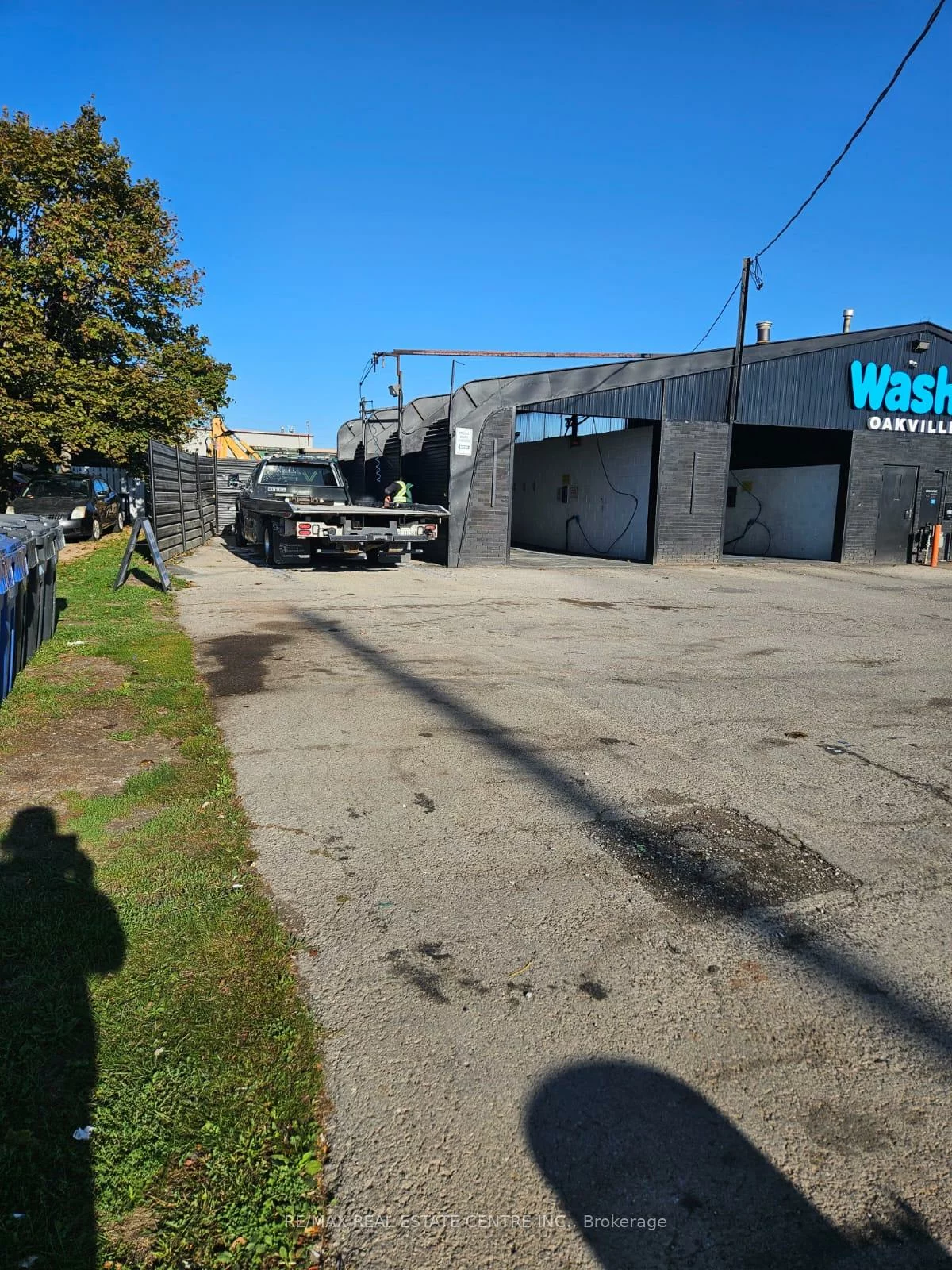 1507, Speers, 1014 - QE Queen Elizabeth, Oakville