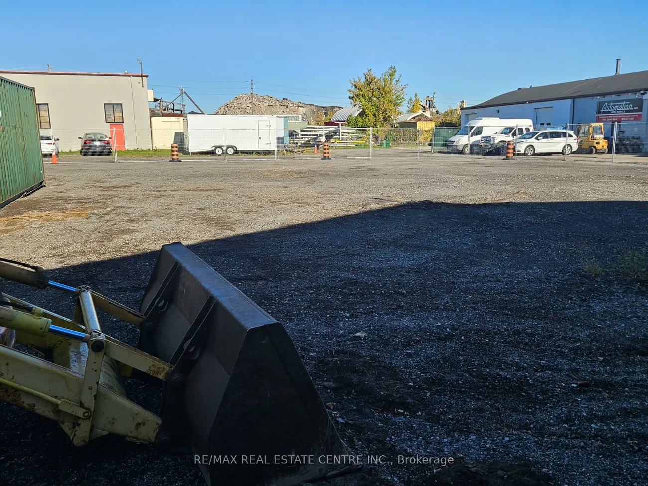 1507, Speers, 1014 - QE Queen Elizabeth, Oakville