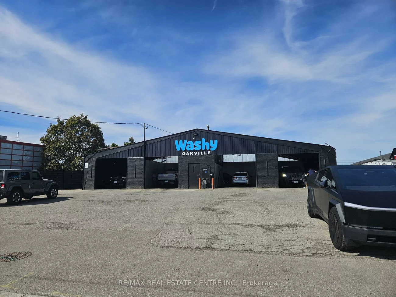 1507, Speers, 1014 - QE Queen Elizabeth, Oakville