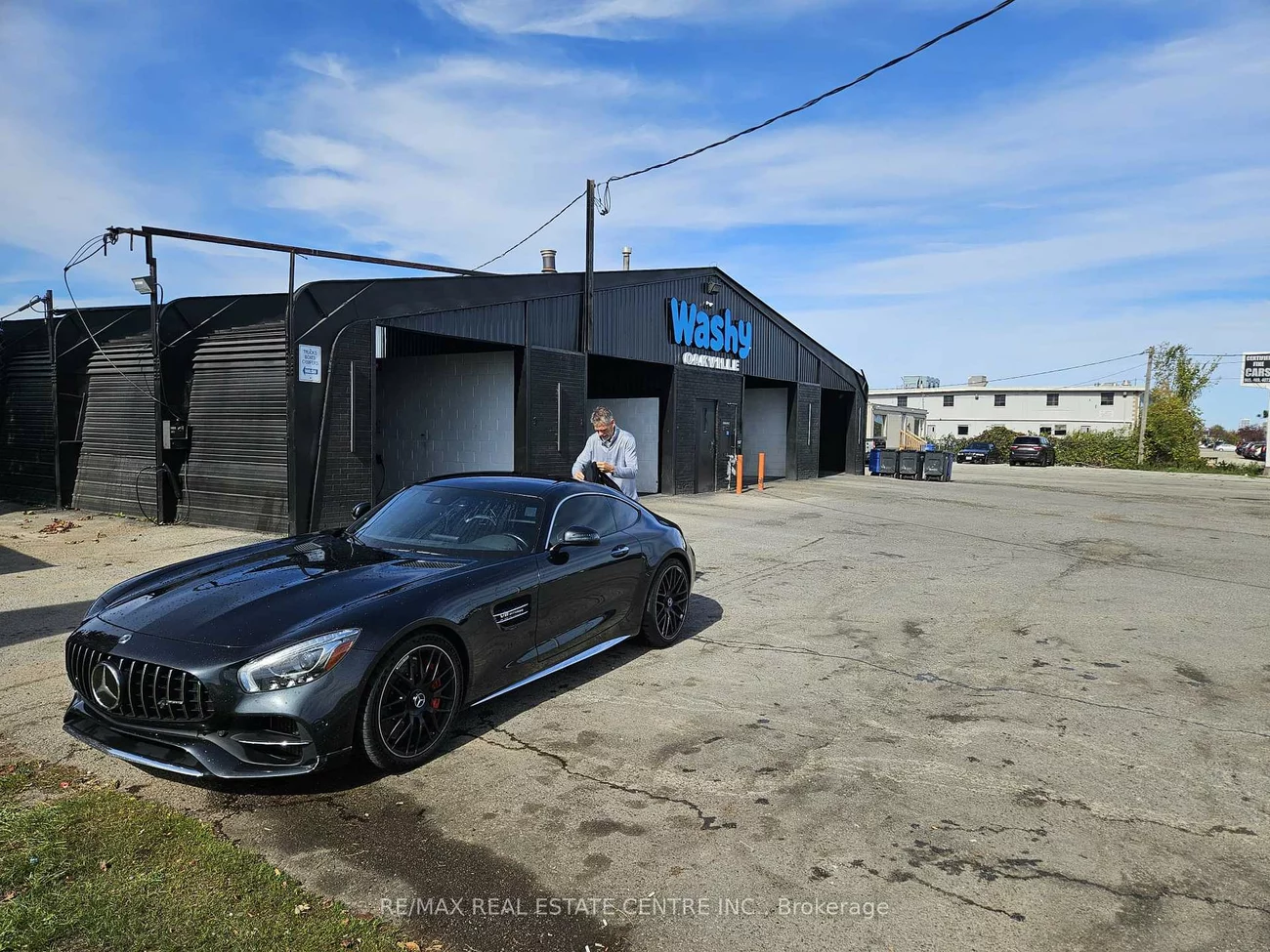 1507, Speers, 1014 - QE Queen Elizabeth, Oakville