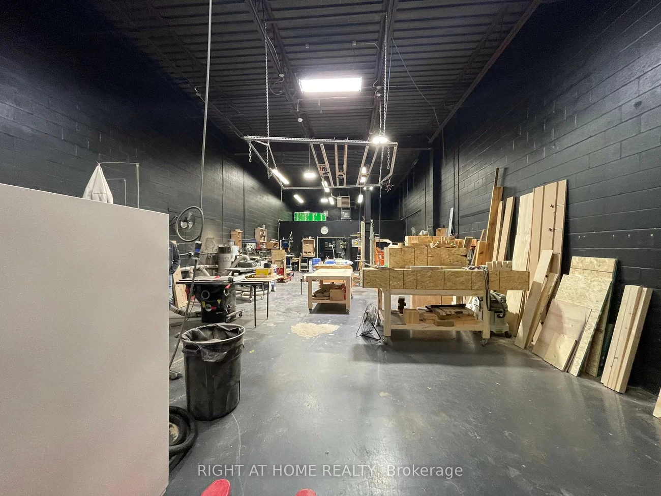 345, Wyecroft, 1014 - QE Queen Elizabeth, Oakville