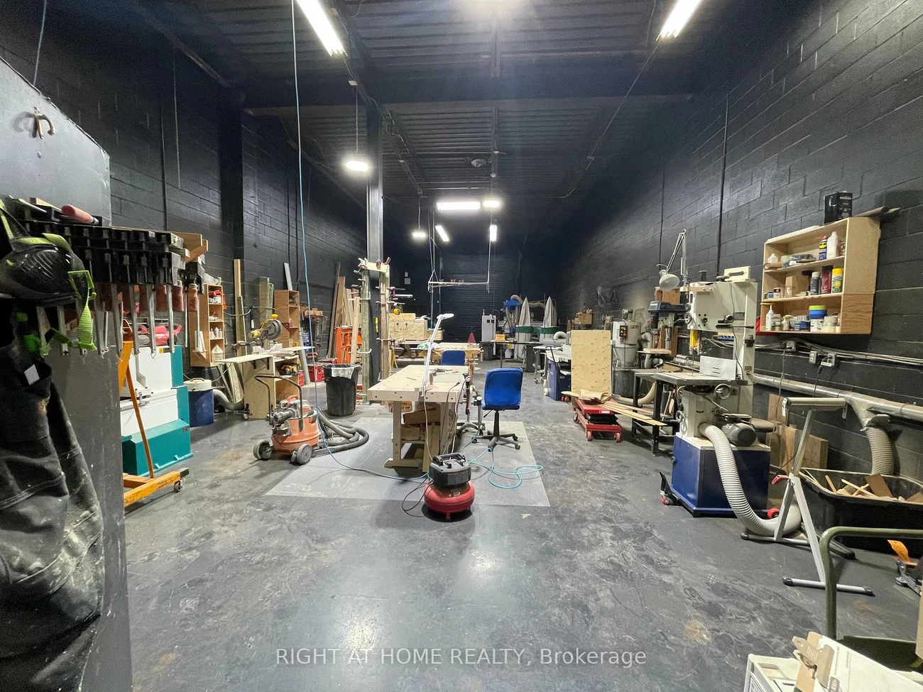 345, Wyecroft, 1014 - QE Queen Elizabeth, Oakville