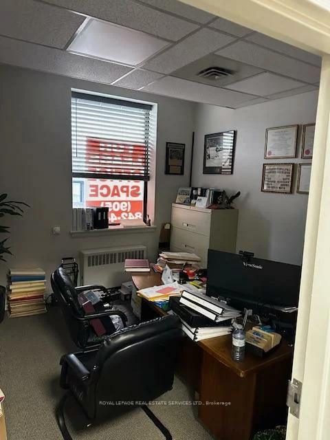 235, Lakeshore, 1013 - OO Old Oakville, Oakville