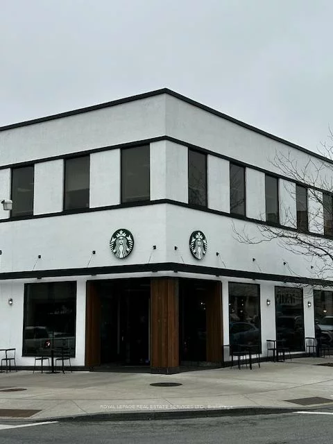 235, Lakeshore, 1013 - OO Old Oakville, Oakville