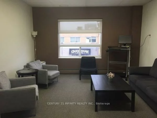 323, Kerr, 1002 - CO Central, Oakville
