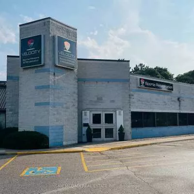 232A, South Service, 1014 - QE Queen Elizabeth, Oakville