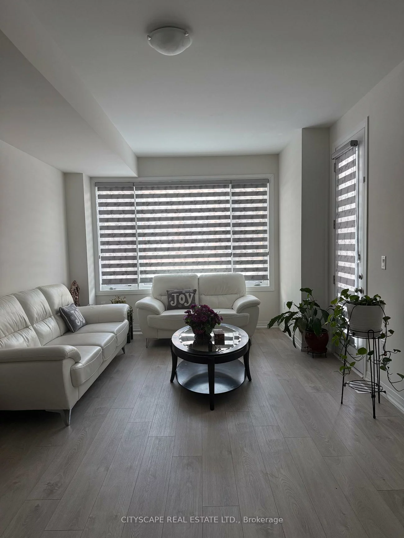 8, Marvin, 1008 - GO Glenorchy, Oakville