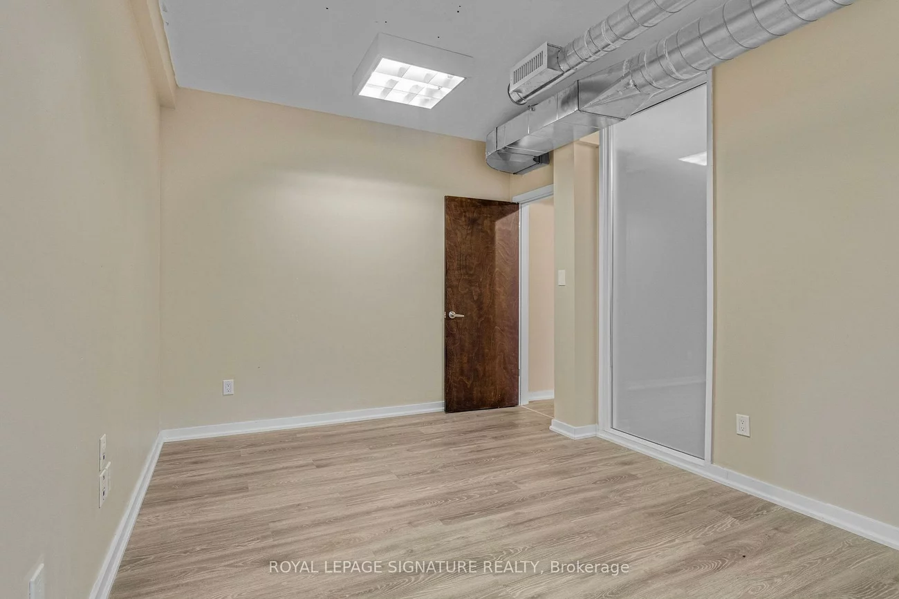 126, Trafalgar, 1013 - OO Old Oakville, Oakville