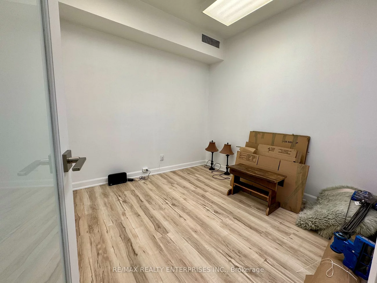 292, Lakeshore, 1013 - OO Old Oakville, Oakville