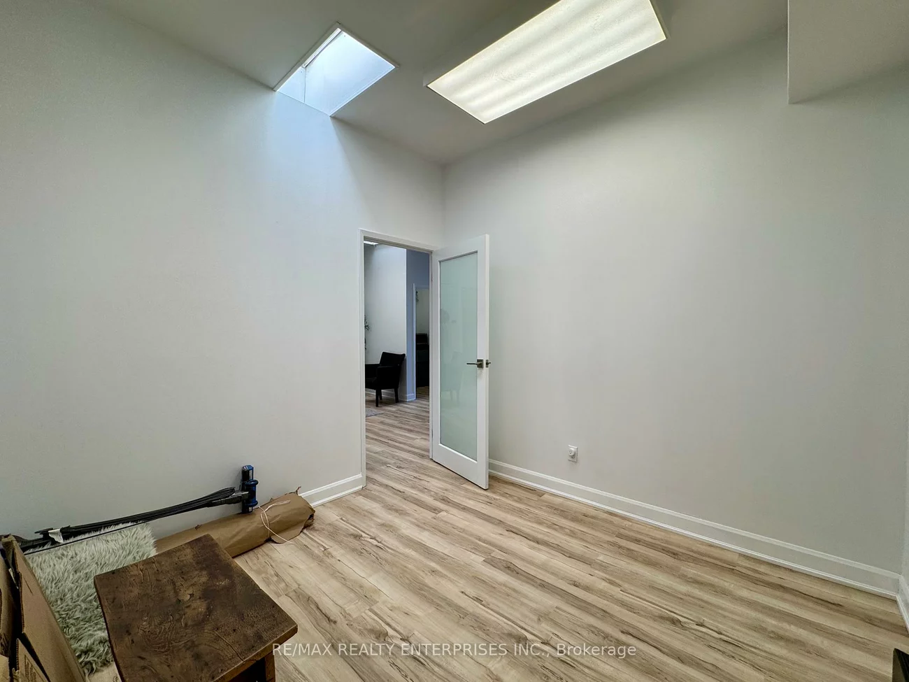 292, Lakeshore, 1013 - OO Old Oakville, Oakville