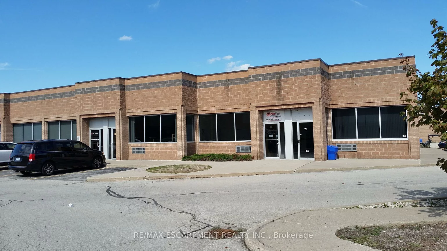 2380, Wyecroft, 1014 - QE Queen Elizabeth, Oakville