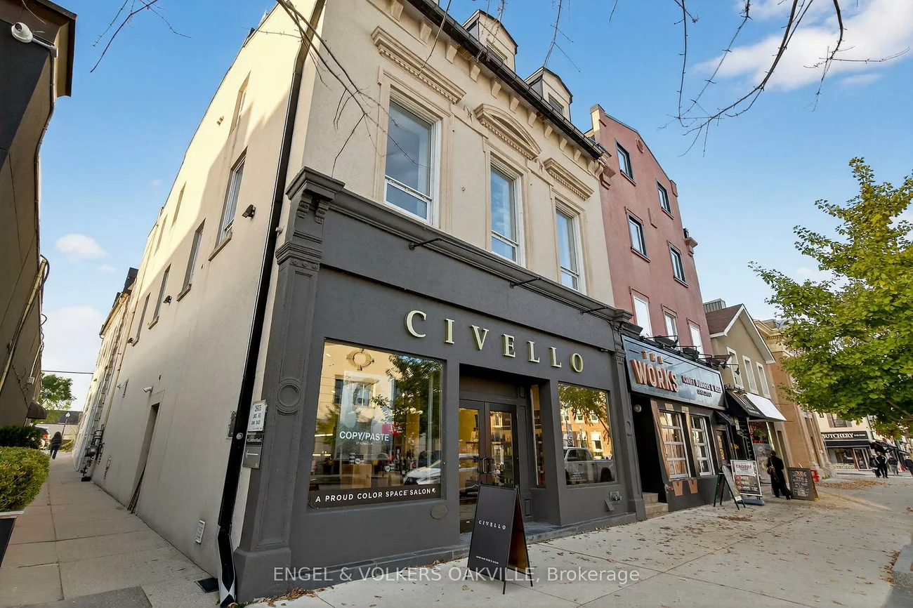 145, Lakeshore, 1013 - OO Old Oakville, Oakville