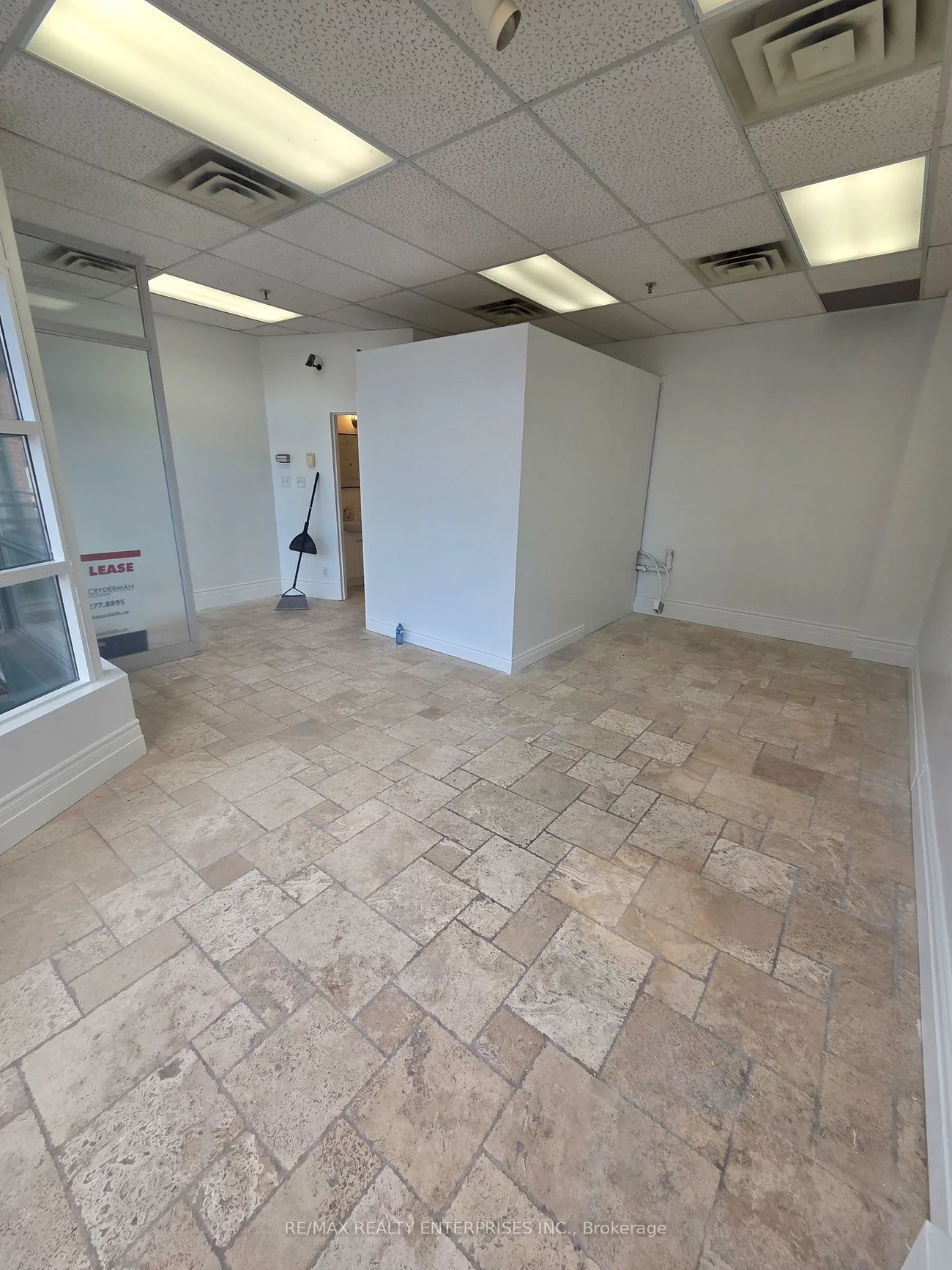 115, Trafalgar, 1013 - OO Old Oakville, Oakville