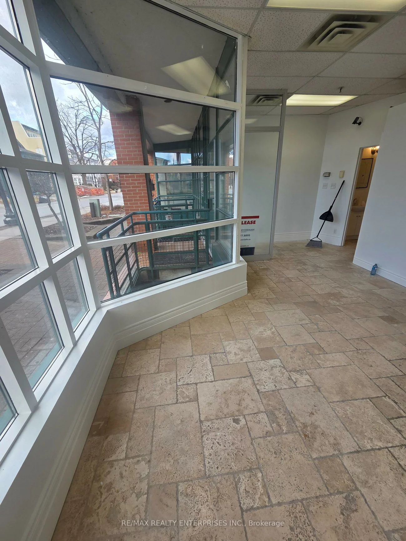 115, Trafalgar, 1013 - OO Old Oakville, Oakville