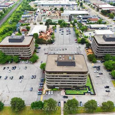 700, Dorval, 1014 - QE Queen Elizabeth, Oakville