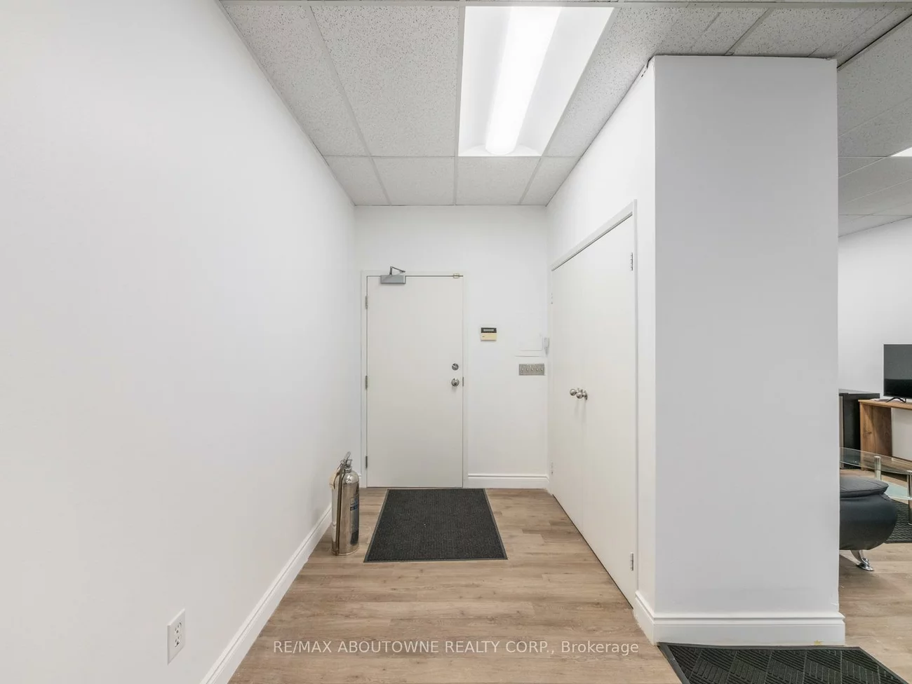 344, Lakeshore, 1013 - OO Old Oakville, Oakville