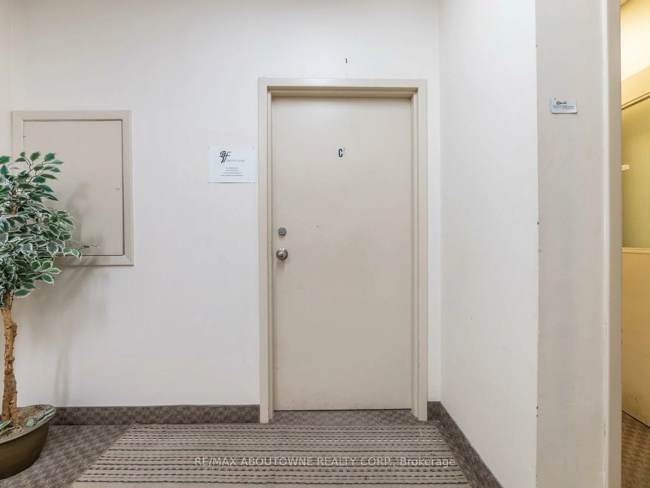 344, Lakeshore, 1013 - OO Old Oakville, Oakville