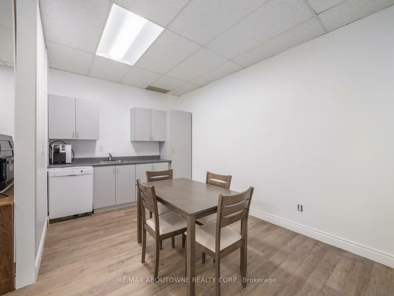 344, Lakeshore, 1013 - OO Old Oakville, Oakville