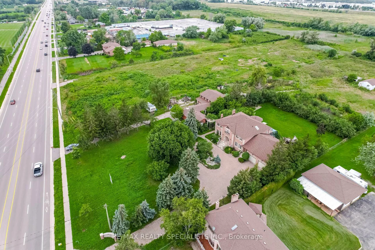 2069, Ninth, 1021 - WP Winston Park, Oakville