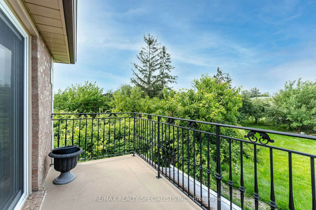 2069, Ninth, 1021 - WP Winston Park, Oakville